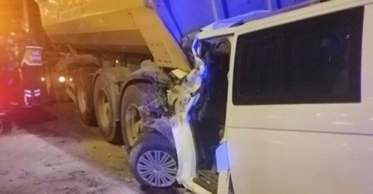 İzmir'de feci kaza: Burak Özen öldü