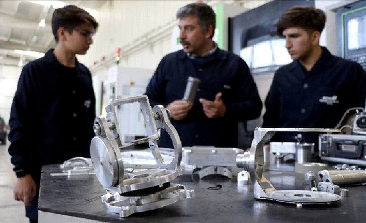 Meslek liseleri 'üretimde' yarışıyor! Eğitimde 1000 Proje