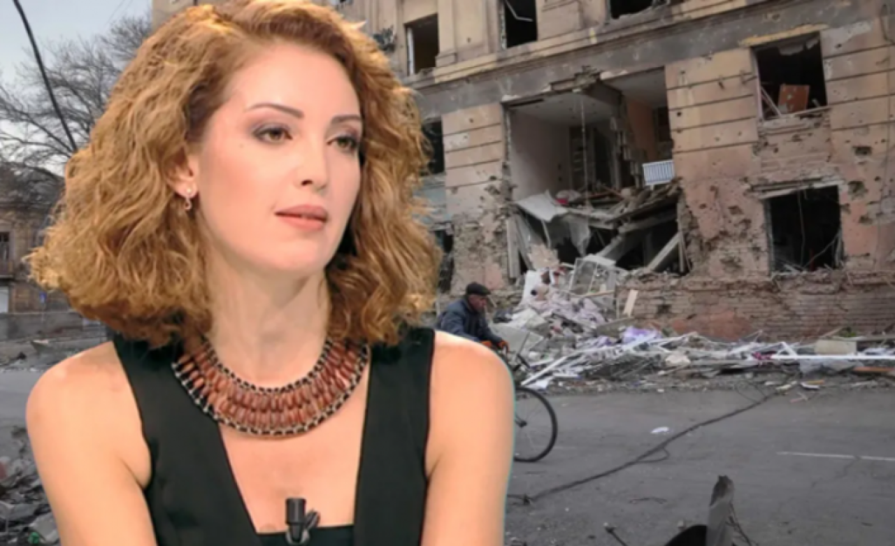 Nagehan Alçı,  Rusya-Ukrayna savaşında tarafını seçti! Askeri üniformayla poz verdi