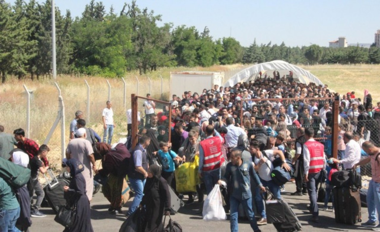Suriyeliler,  en yoğun yaşadıkları ilimizde iki sektörü ellerine aldı: Belediye Başkanı kaygılı!