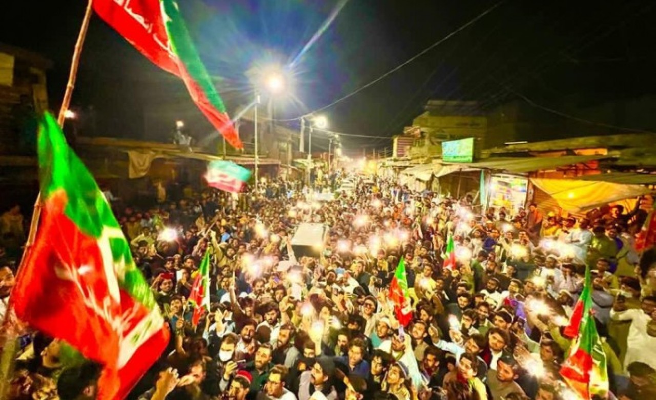 ANALİZ - Pakistan'da yeni hükümeti neler bekliyor?