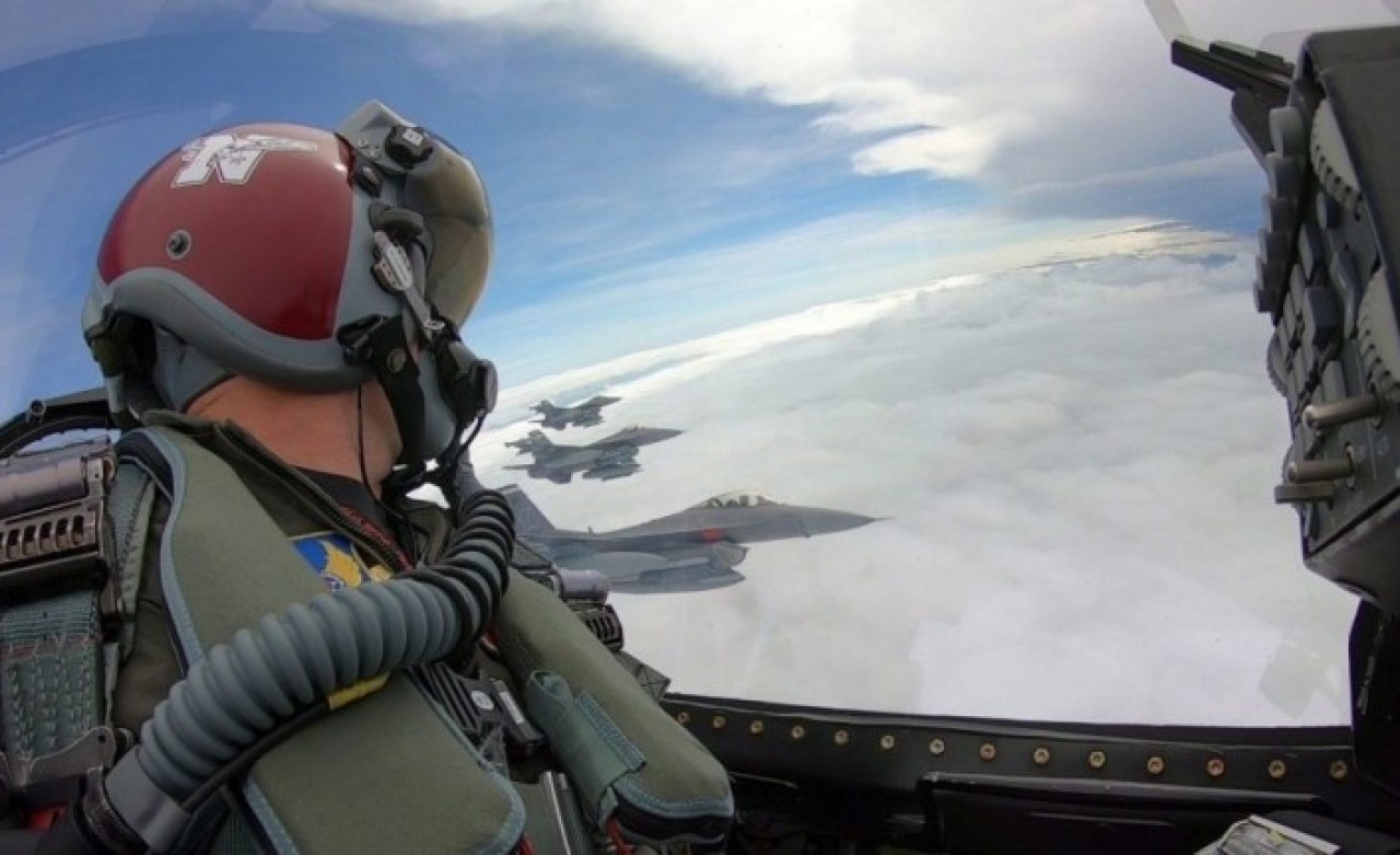 Avustralyalı pilotlar "gizli görev" için İngiltere'de konuşlandırıldı