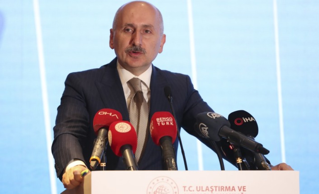 Bakan Karaismailoğlu,  çıtayı daha da yükseğe çıkardı: İşte yeni hedef!