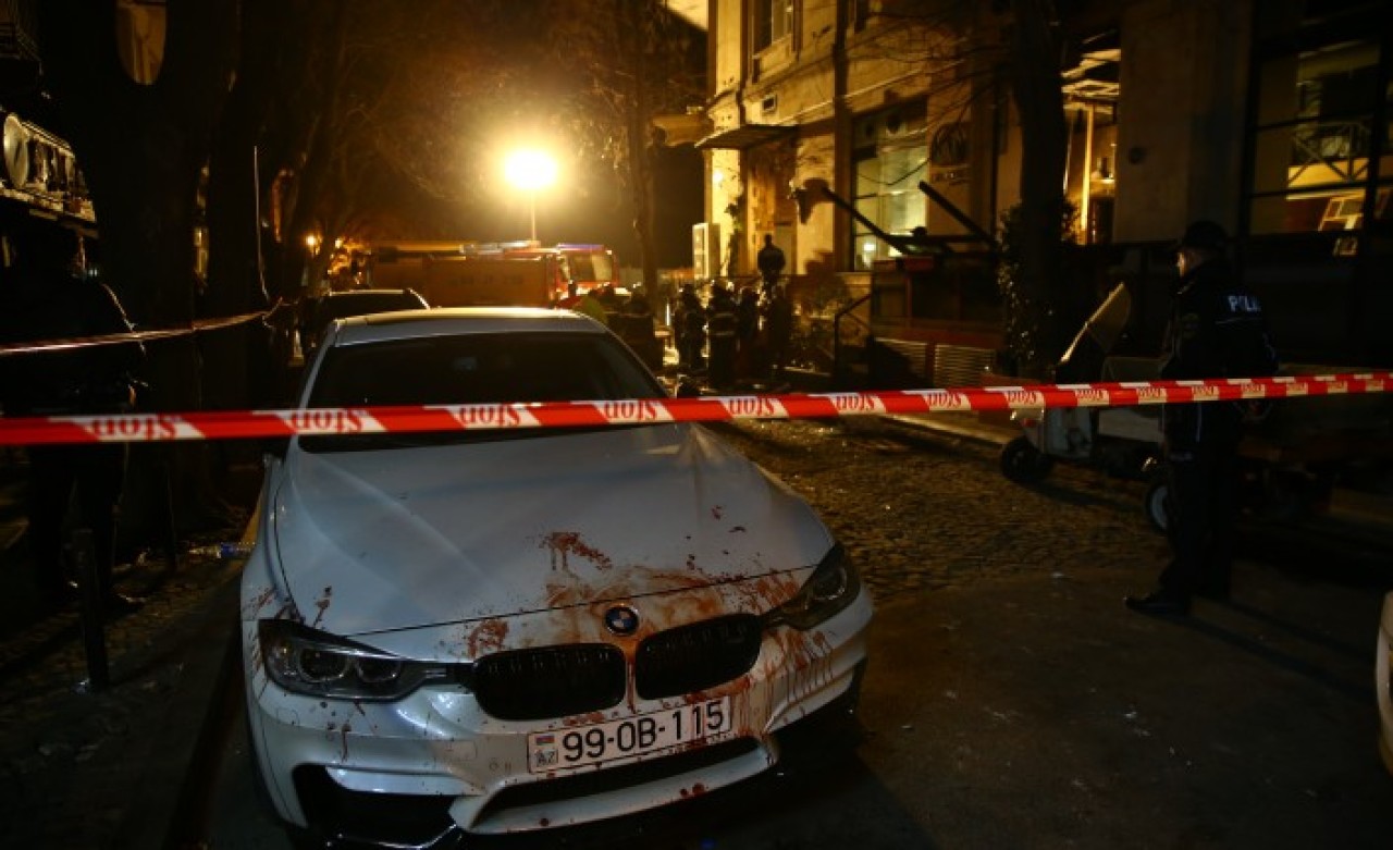 Bakü'de patlama: Ölü ve yaralılar var