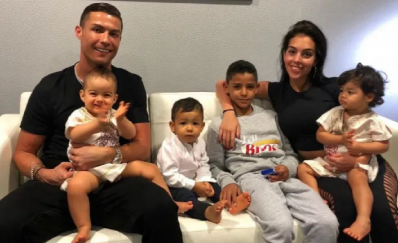 Cristiano Ronaldo evlat acısıyla sarsıldı! Oğlunu kaybetti