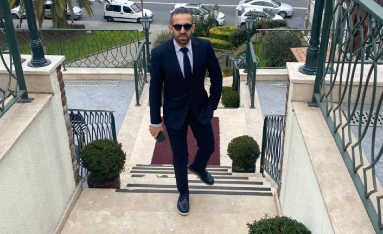 Fırat Bulgaz: “Hayatımda Yer Edinen Düşünceleri Kitabımda İşledim!”