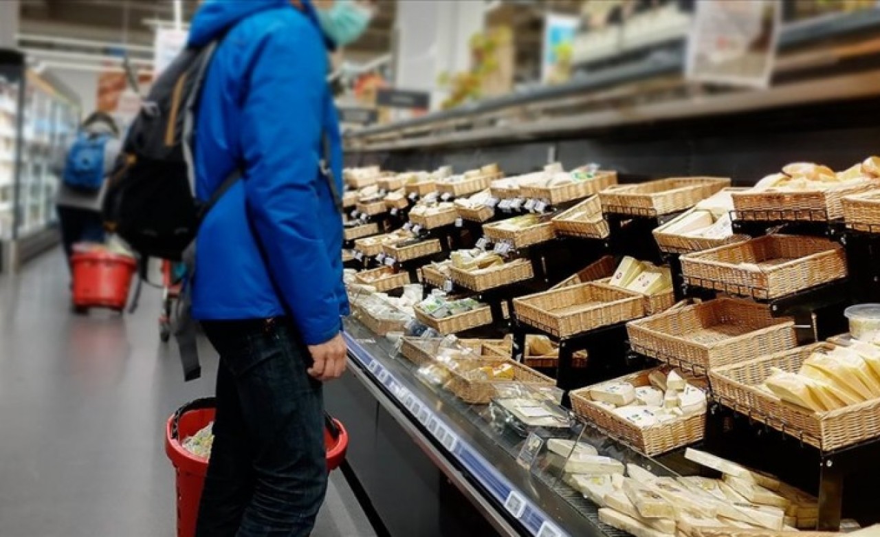 Fransa’da pizza ve Kinder’den sonra şimdide peynirde de bakteri