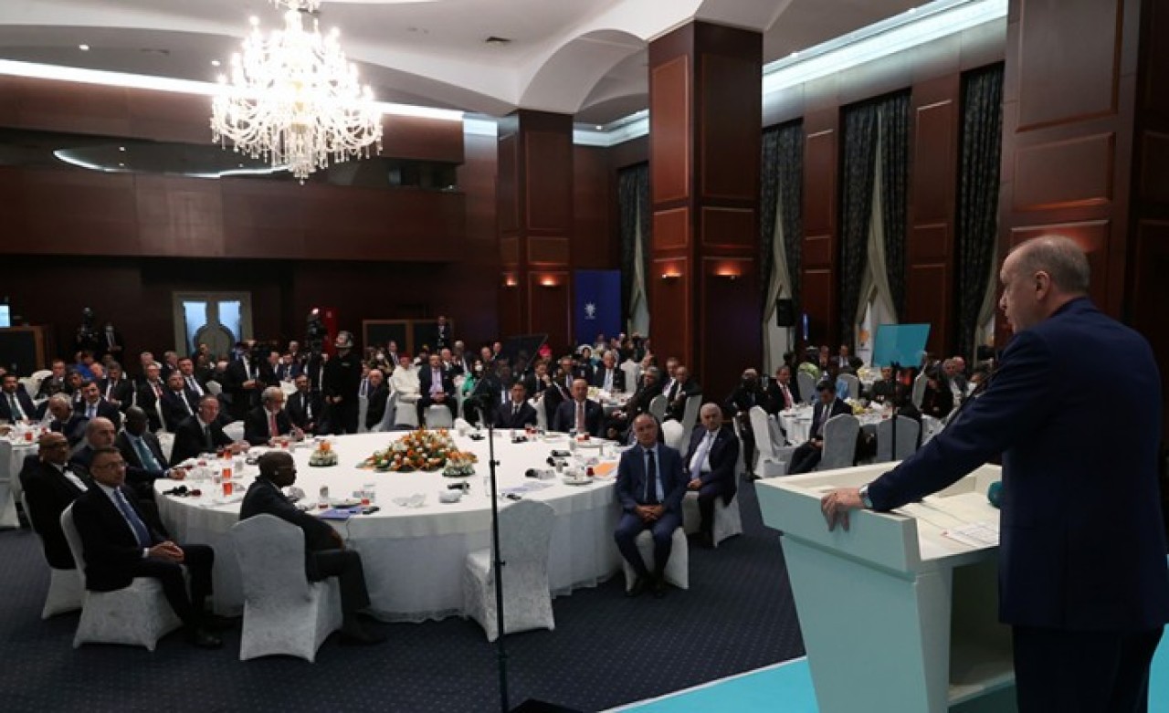 İftar programında konuştu: Cumhurbaşkanı Erdoğan'dan büyükelçilere flaş sözler