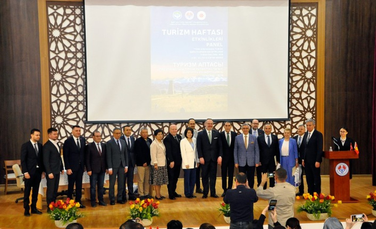 Kırgızistan'da "Türk Dünyasında Turizm İş Birliklerinin Geliştirilmesi" paneli düzenlendi