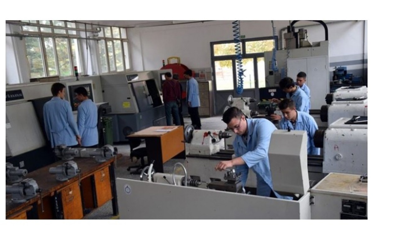 Mesleki ve teknik Anadolu lisesi 6, 7 milyon lira ciro yaptı