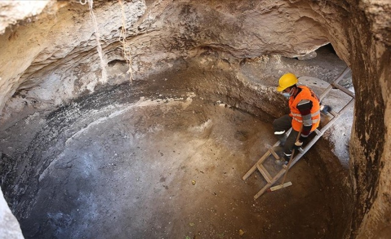 Midyat'ta mağarada başlayan kazı,  devasa bir yer altı şehrine doğru ilerliyor
