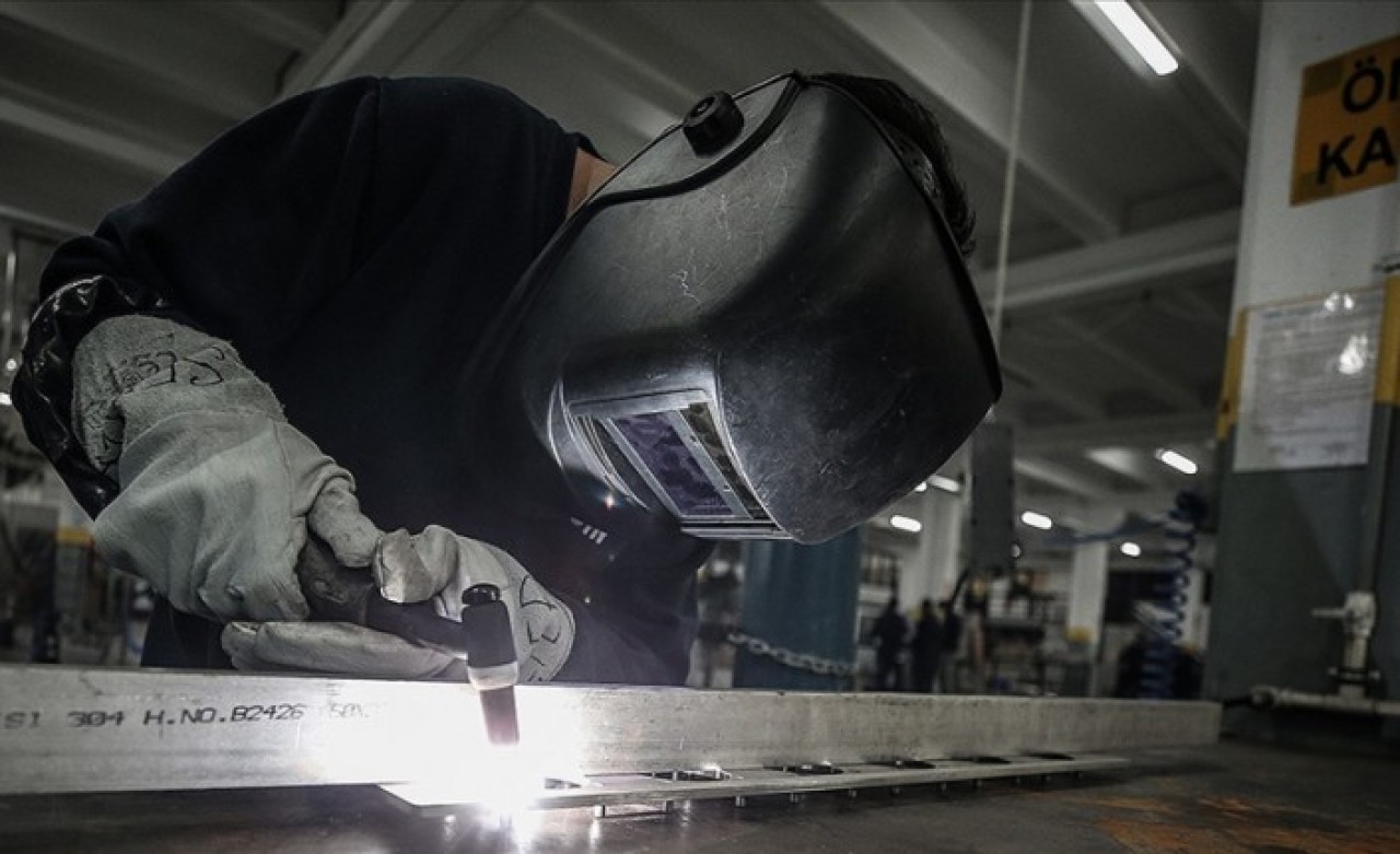 Nisan ayı reel kesim güven endeksi yükseldi