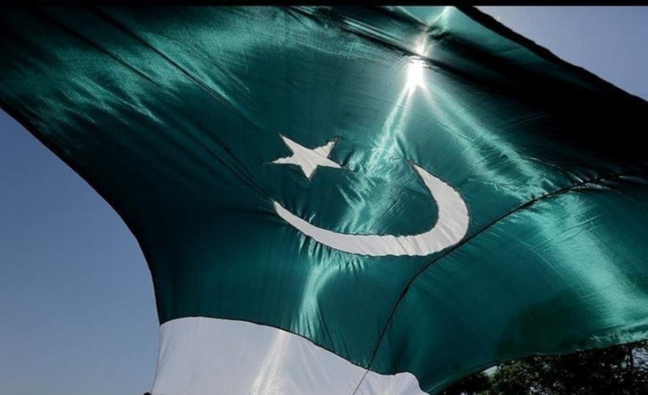Pakistan'da başbakanlık seçimi öncesi İmran Han’ın partisinden toplu istifa