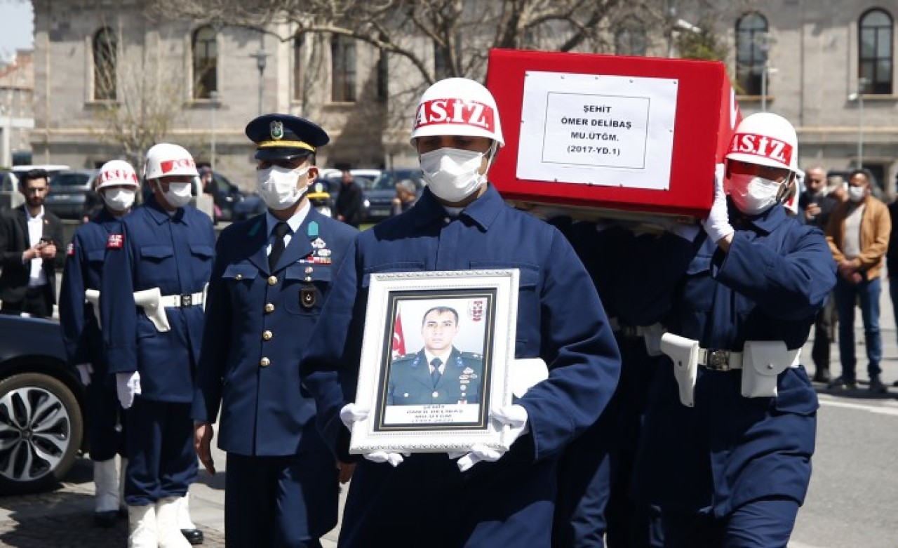 Şehit Üsteğmen Ömer Delibaş,  Kayseri'de son yolculuğuna uğurlandı