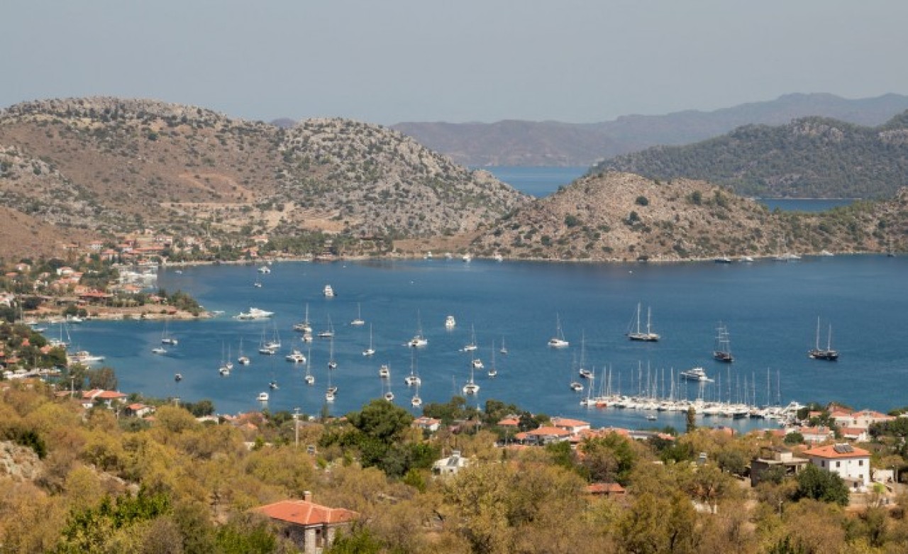 Selimiye ne yazık ki denizinde koli basili,  kaçaklarla dolu bir halde: Bayramdan sonra bu koylarda yıkım var
