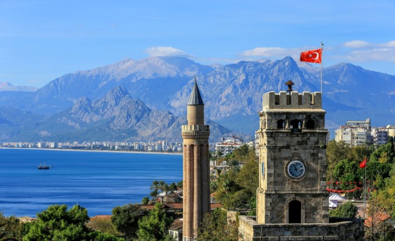 Türkiye'nin turizm geliri yılın ilk çeyreğinde yüzde 122, 4 arttı