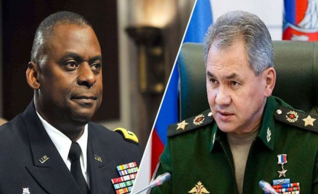 ABD ve Rusya savunma bakanları savaştan beri ilk kez görüştü