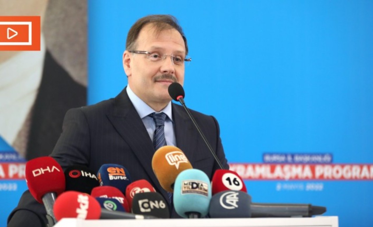 AK Partili Hakan Çavuşoğlu: Ey be kahpe adam!