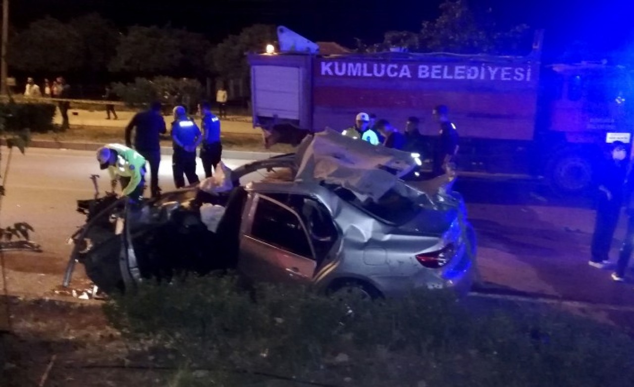 Antalya'da feci kaza: Veli Dalkıran öldü; Tolgahan Bitkin ve Furkan Köleoğlu yaralandı