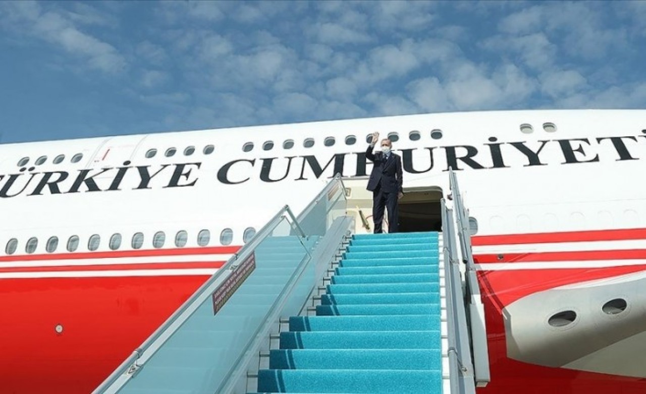 Cumhurbaşkanı Erdoğan,  Azerbaycan'a gitti