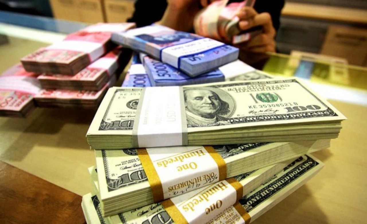 Dolar kritik eşiği aştı: Dolar kaç TL oldu?