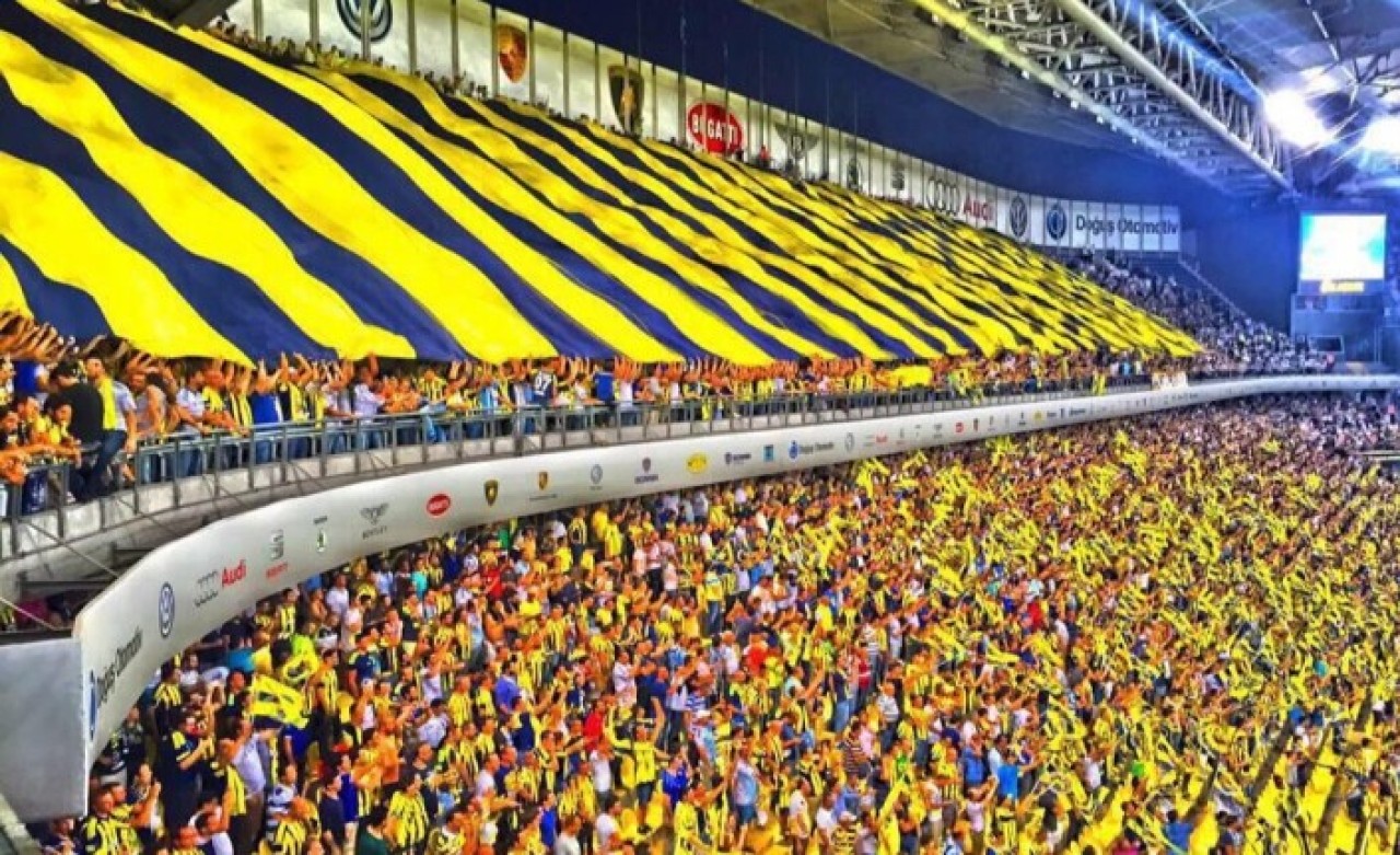 Efsane teknik direktör Fenerbahçe ile anlaştı: İşte maliyeti ve İstanbul'a geleceği tarih!