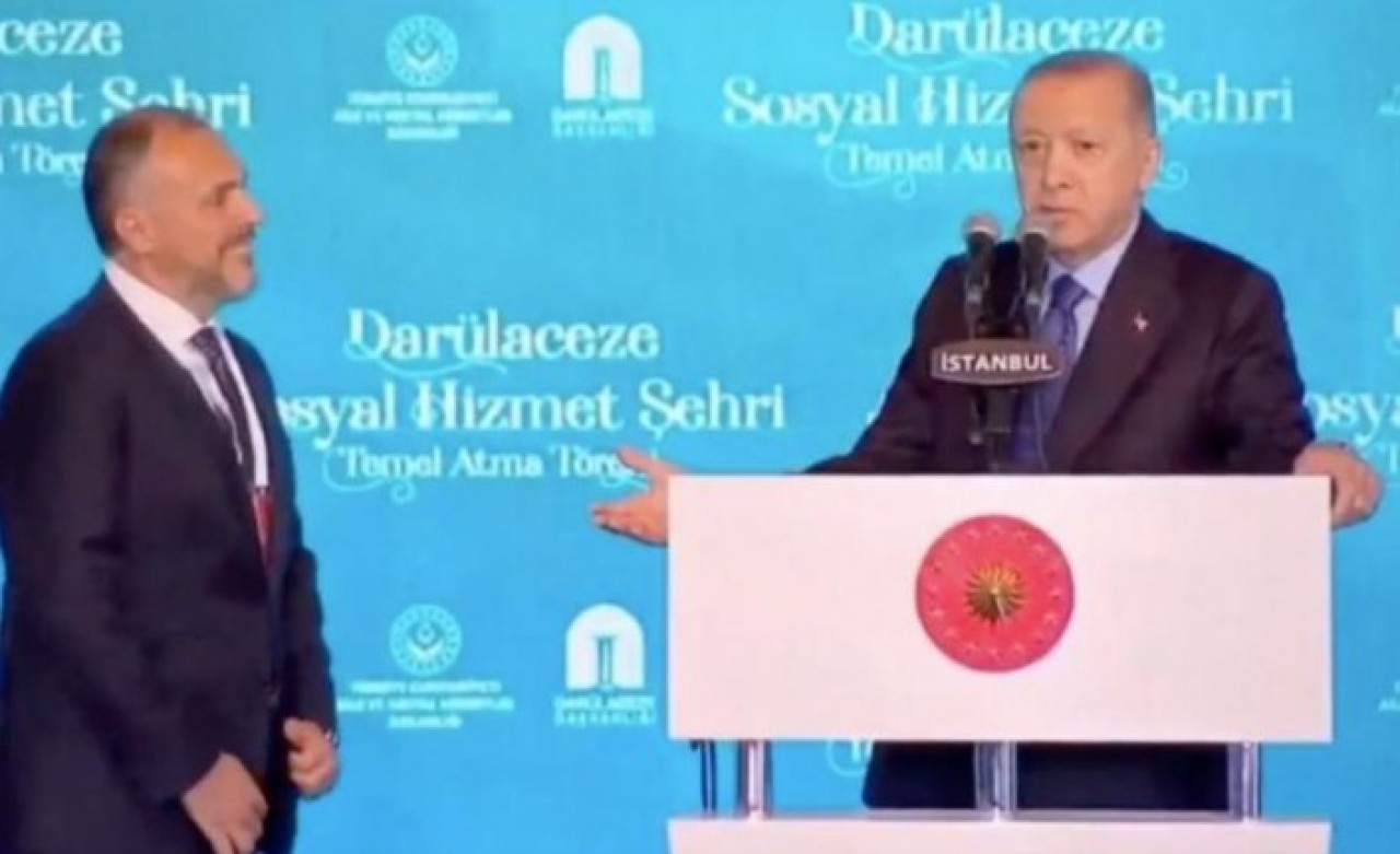 Erdoğan,  müteahhidi yanına çağırdı ve şok etti: Ne diyor bu ya! Sen nasıl Fatih'in torunusun?