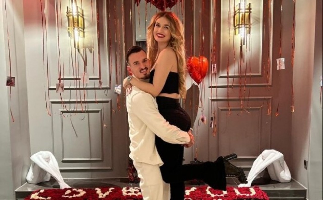 Fenerbahçeli Berisha sevgilisini dövdü: Mahkemeden flaş karar