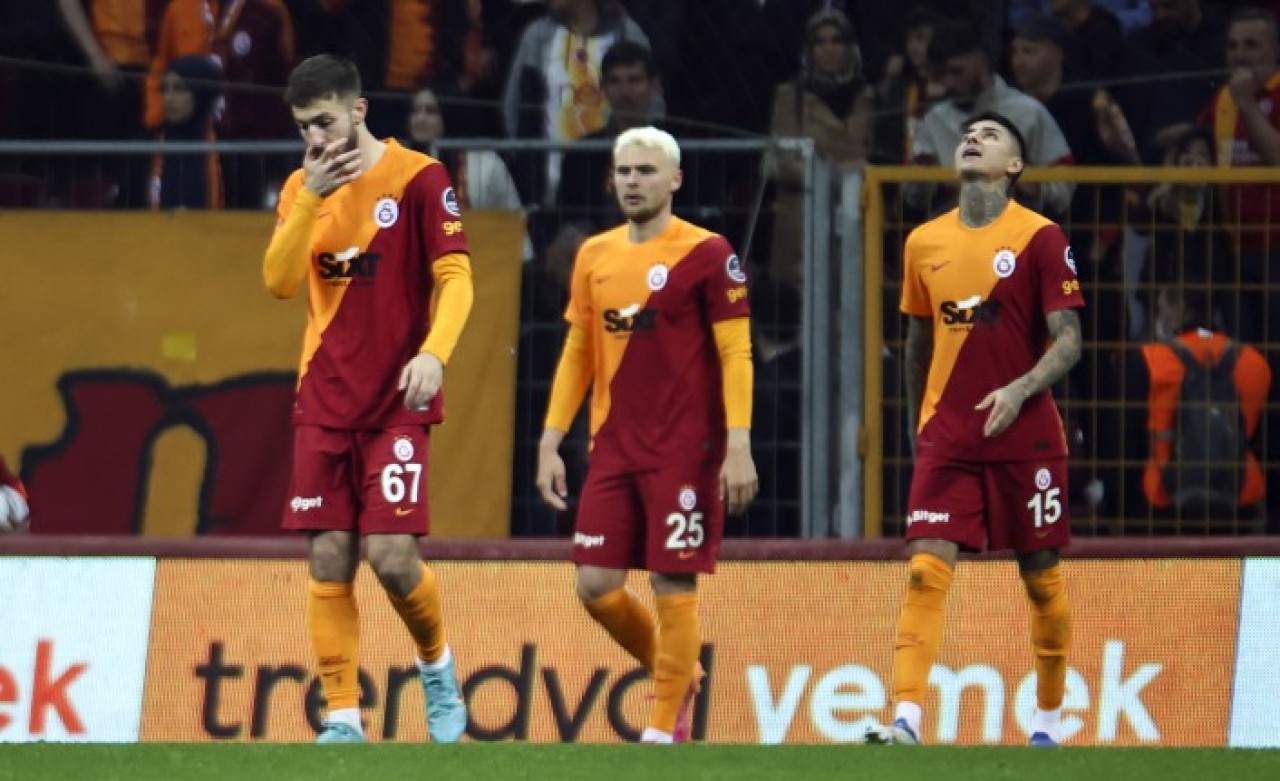 Galatasaray,  5 gollü maçta Sivasspor'a tuş oldu