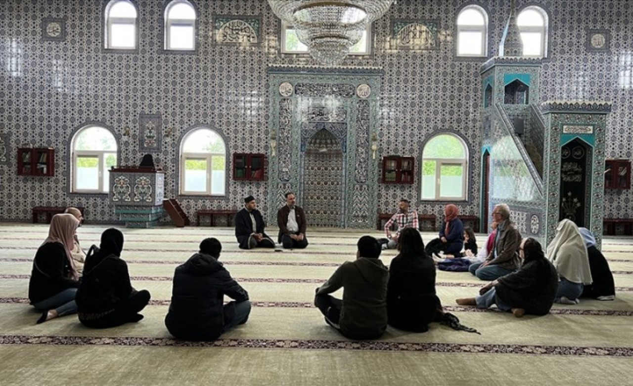 Hollanda'da 'Açık Cami Günü' etkinliği düzenlendi