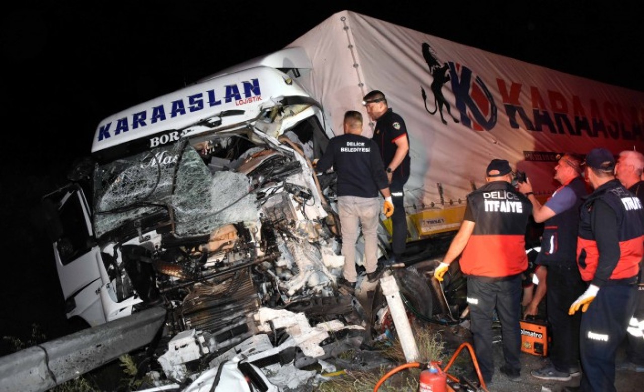 Kırıkkale'de korkunç kaza: Veysi Çeçen öldü,  oğlu Rojhat Çeçen yaralı