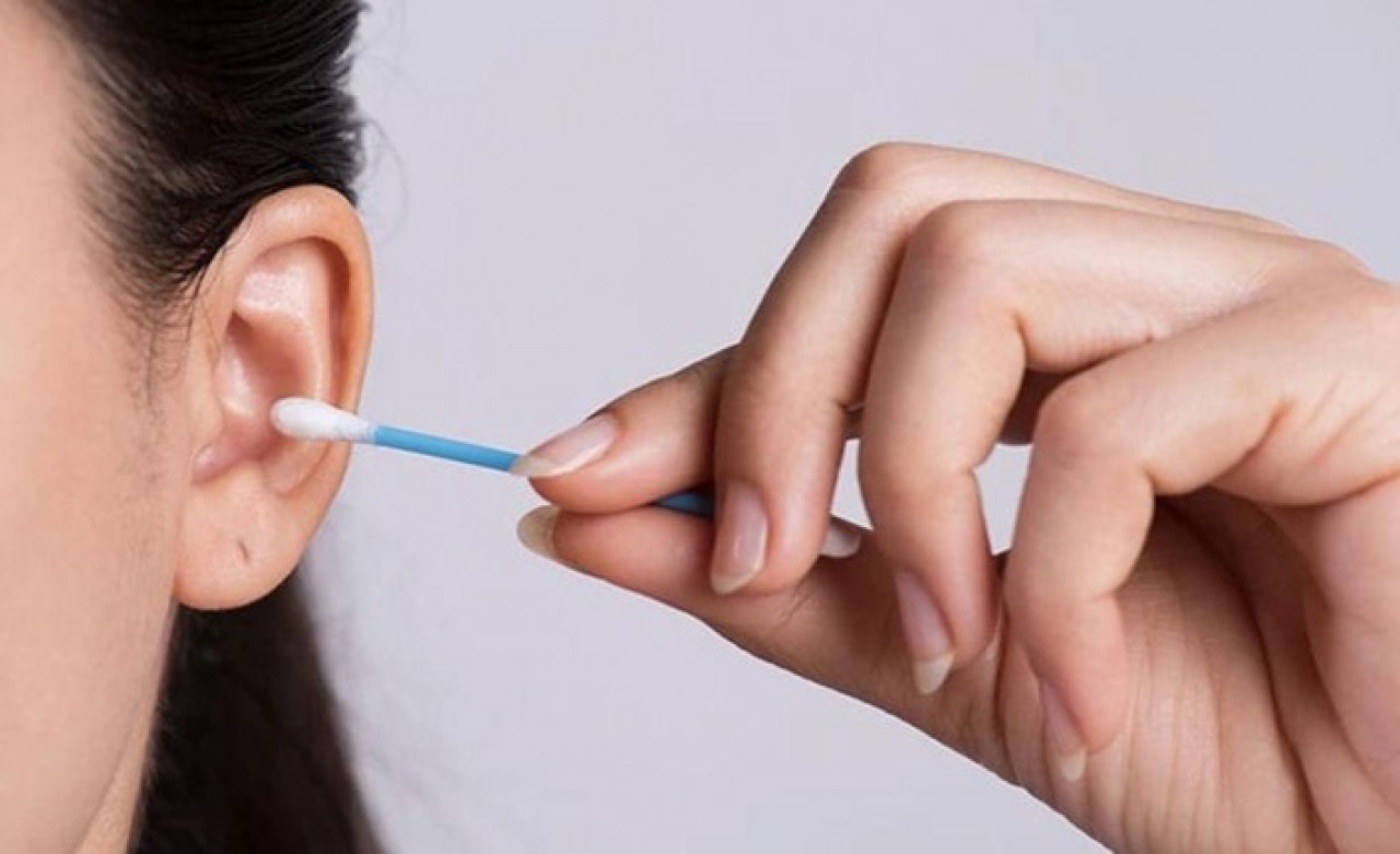 KULAK TEMİZLİĞİ NASIL YAPILIR?