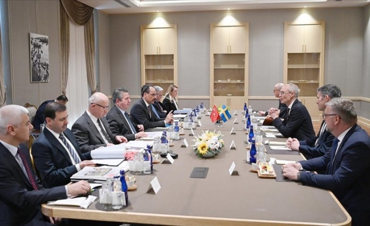 Kulliye'de İsveç ve Finlandiya ile 5 saatlik kritik görüşmenin ardından flaş açıklama