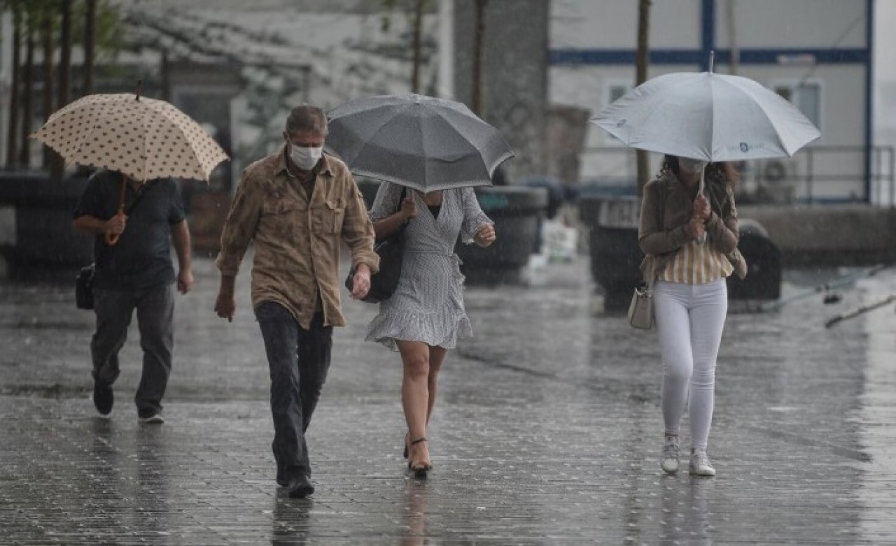 Meteoroloji,  illerin adını tek tek saydı ve uyardı: Kuvvetli yağmura dikkat 