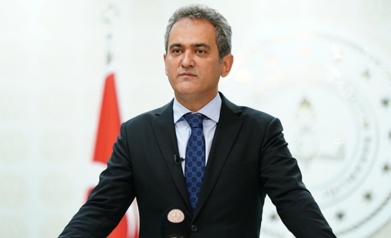 Milli Eğitim Bakanı Özer,  5. Uluslararası Eğitim Forumu'nda konuştu