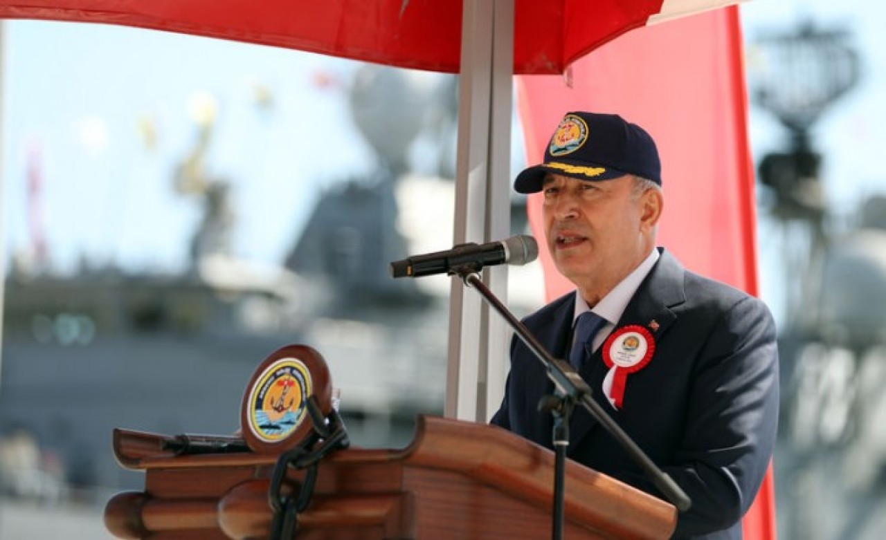 Milli Savunma Bakanı Akar'dan Türkiye'deki Suriyelilerle ilgili flaş açıklama: Rakamlarla anlattı