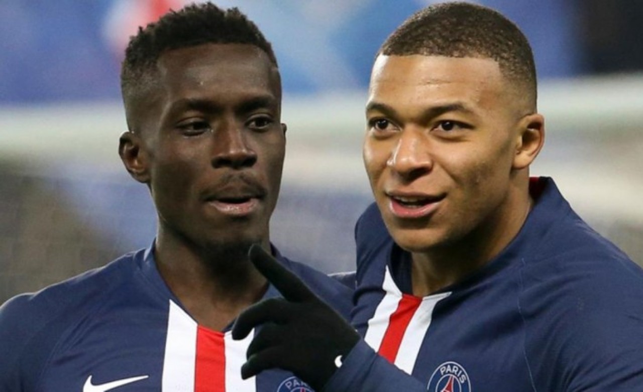 Özel formayı görünce çılgına döndü! PSG'nin dünyaca ünlü Müslüman futbolcusu maça çıkmayı reddetti