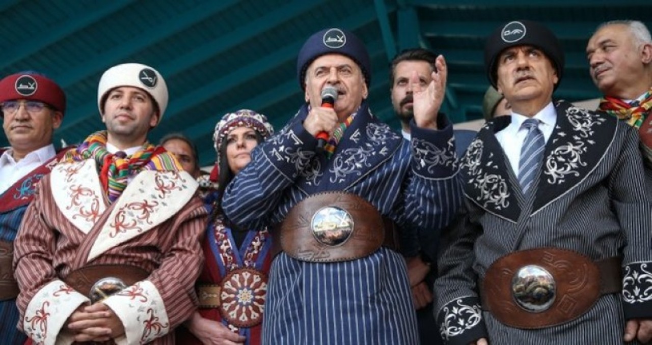 'Toy Beyi' seçilen Binali Yıldırım'ın sesi kısıldı: Nutkum tutuldu! 