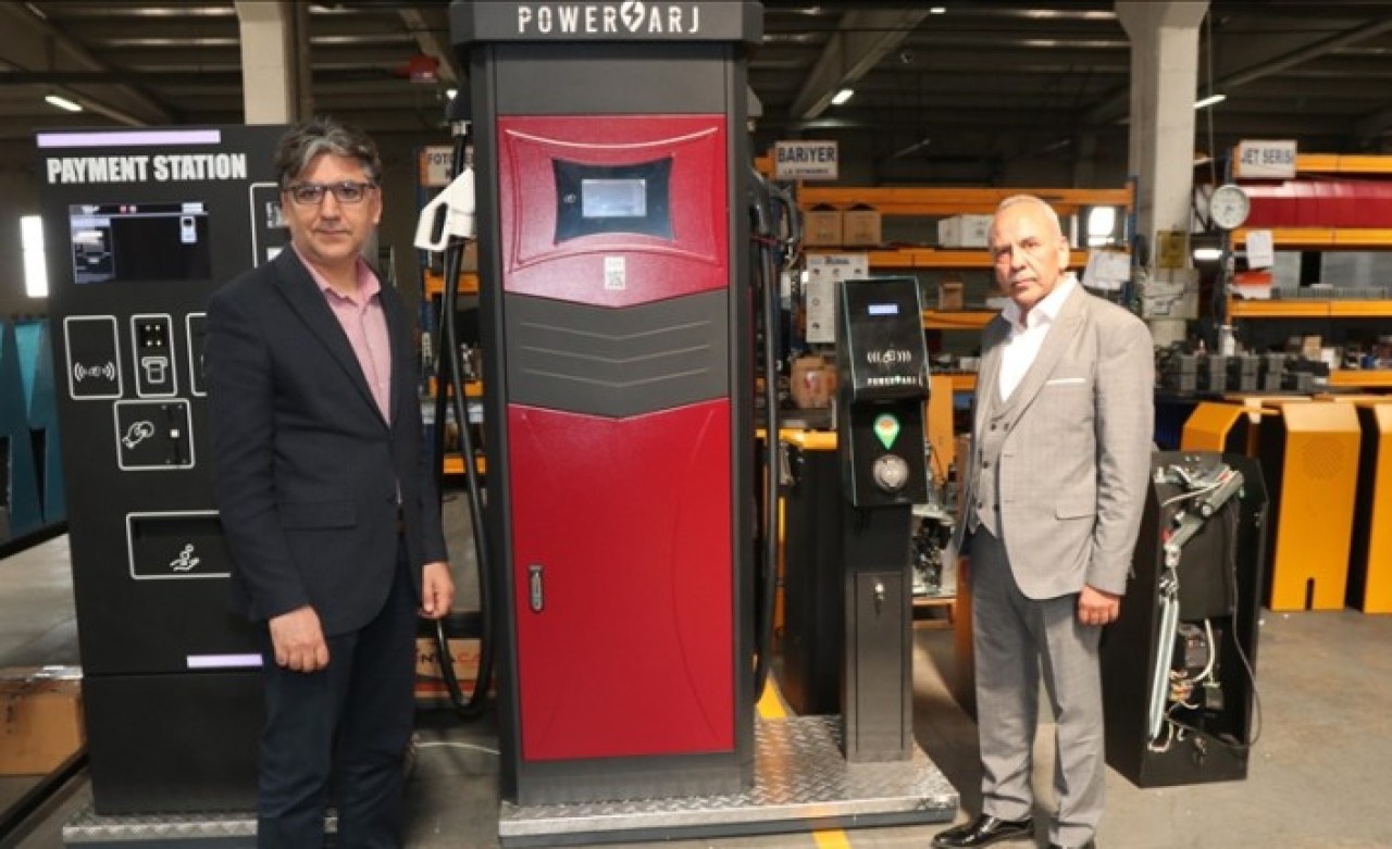 Türk firması elektrikli otomobil şarj istasyonu üretiyor