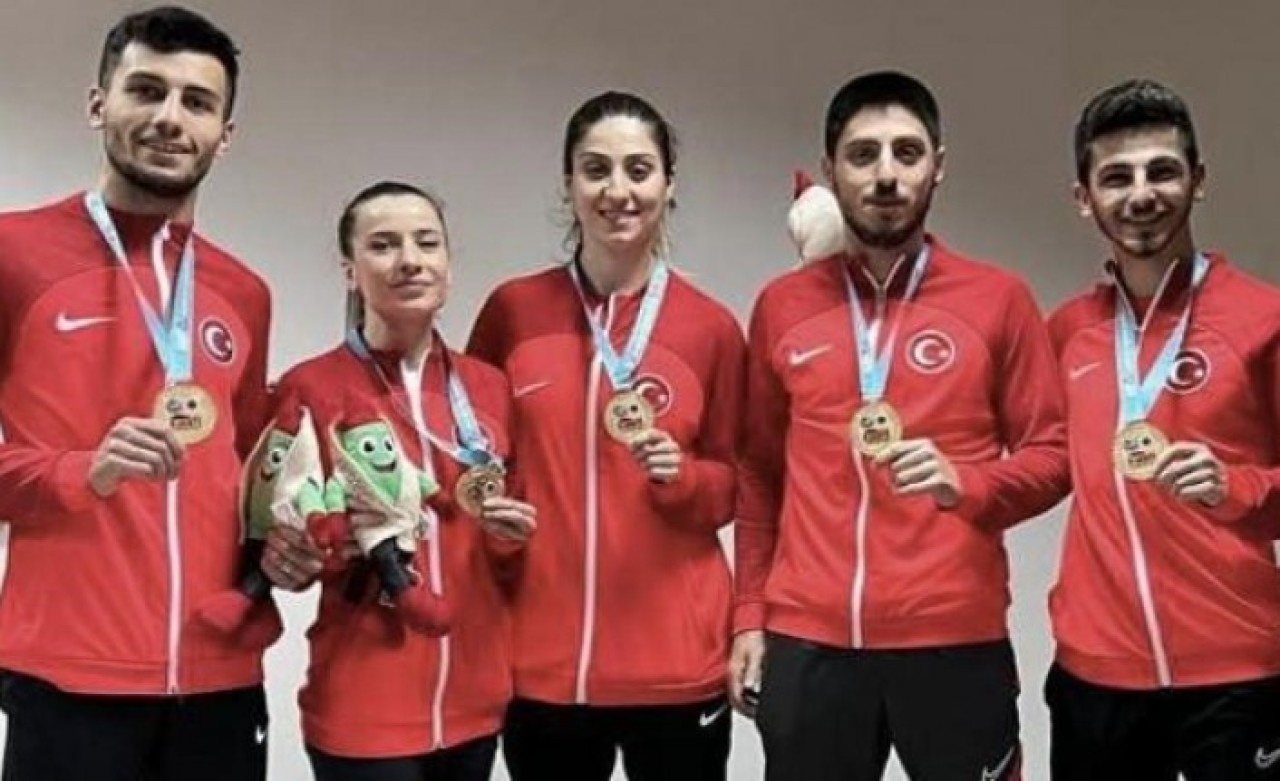 Türkiye karatede tarih yazıyor! Altın gün