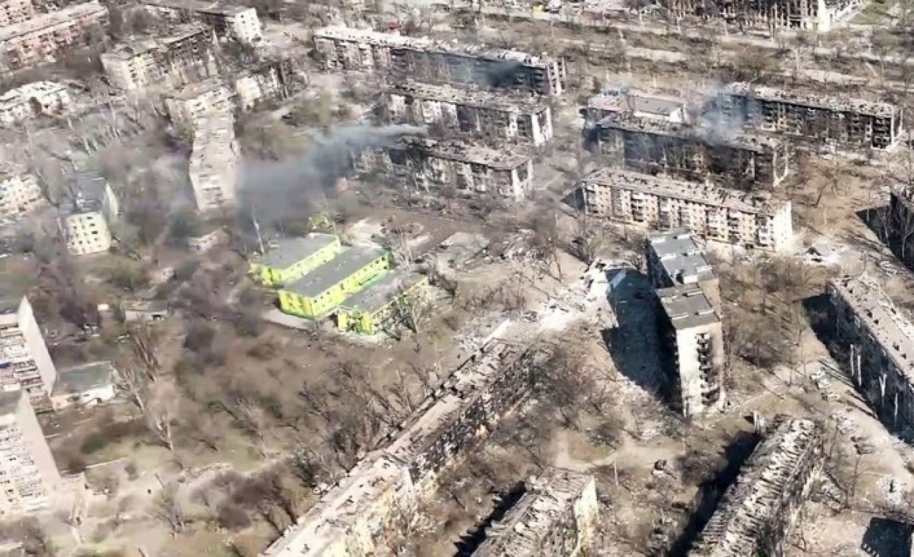 Ukrayna: Mariupol'deki bir binanın bodrumunda 200 ceset bulundu