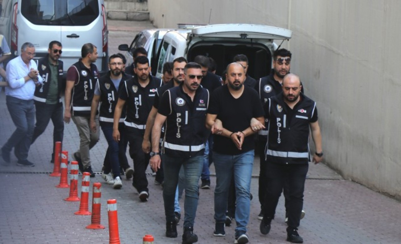 5 ilde paravan şirkete dolandırıcılık operasyonu
