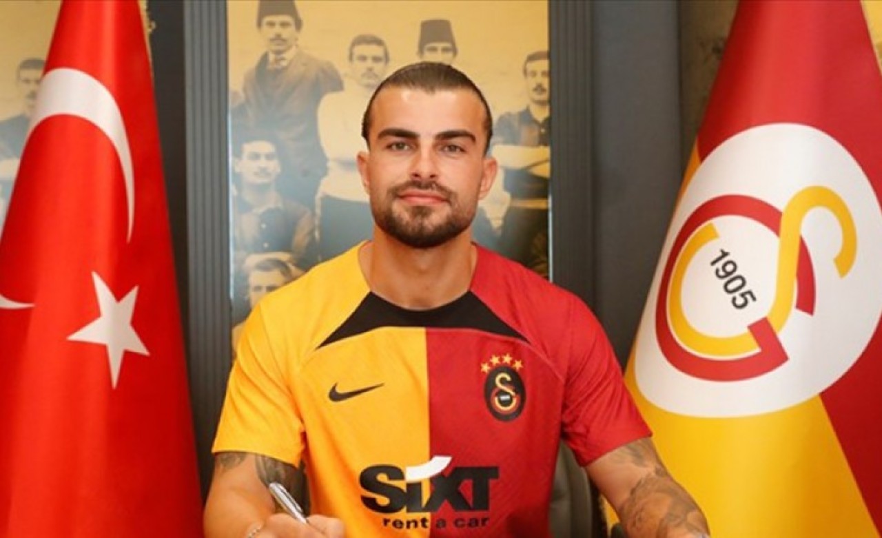 Abdülkadir Bardakçı,  Galatasaray'a imza attı: Servet kazanacak!