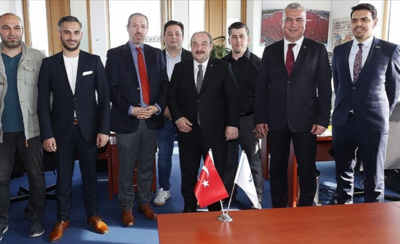 Bakan Varank'tan Berlin'de Alman şirketlere yatırım çağrısı: Türkiye,  jeopolitik,  stratejik konumuyla bulunmaz fırsat