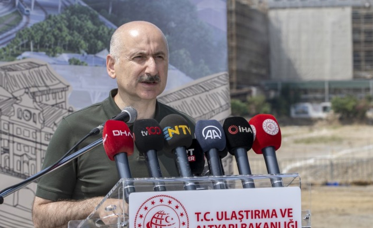 Bakan Karaismailoğlu açıkladı: Haydarpaşa Garı'na yeni plan! Bakın neler yapılacak?