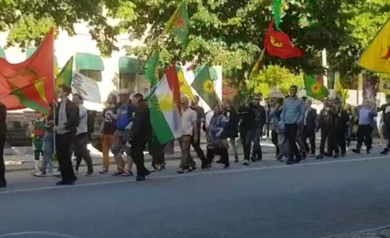 Bir de Türkiye'ye PKK'ye terör örgütü olarak kabul ettiğini söylüyor: İsveç bu ne? Ne büyük skandal