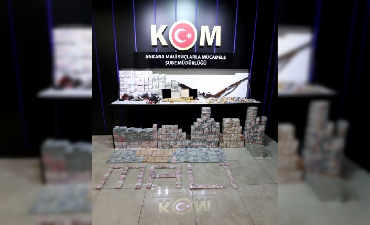 "Demir Yumruk" operasyonunda 8 bin 690 banka hesabı ile bir özel uçağa el konuldu