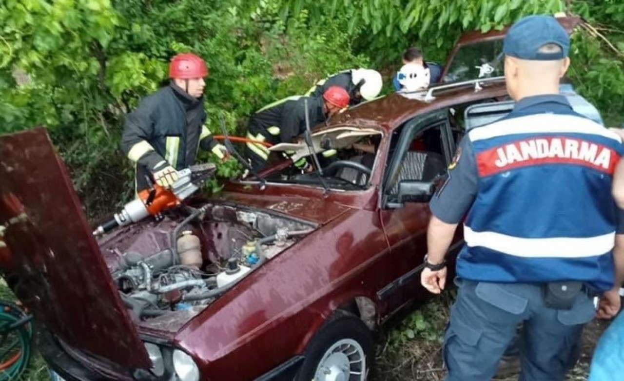 Denizli'de feci kaza: Asiye Tozgun ve 2 yaşındaki kızı öldü