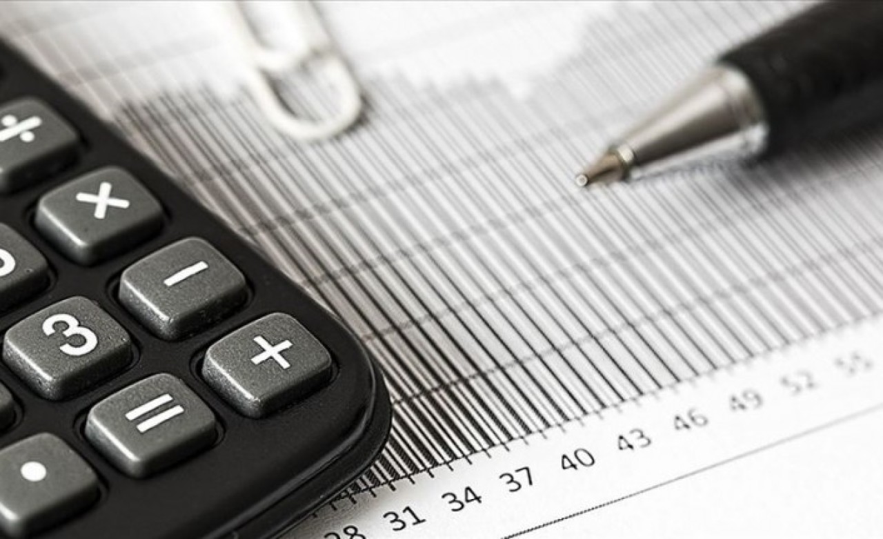 Ekonomi yönetiminden finansal istikrarı güçlendirici adımlar