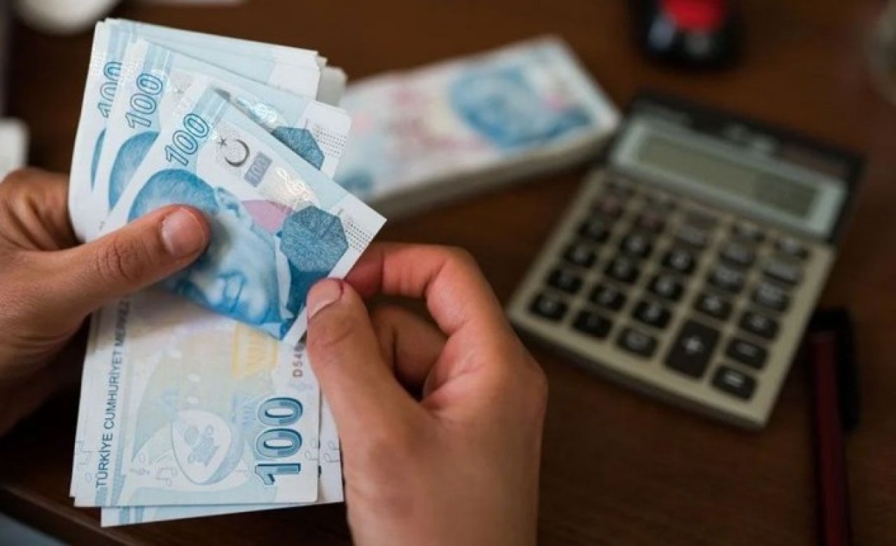 Emekli ve memurlar için flaş açıklama: Seyyanen zam